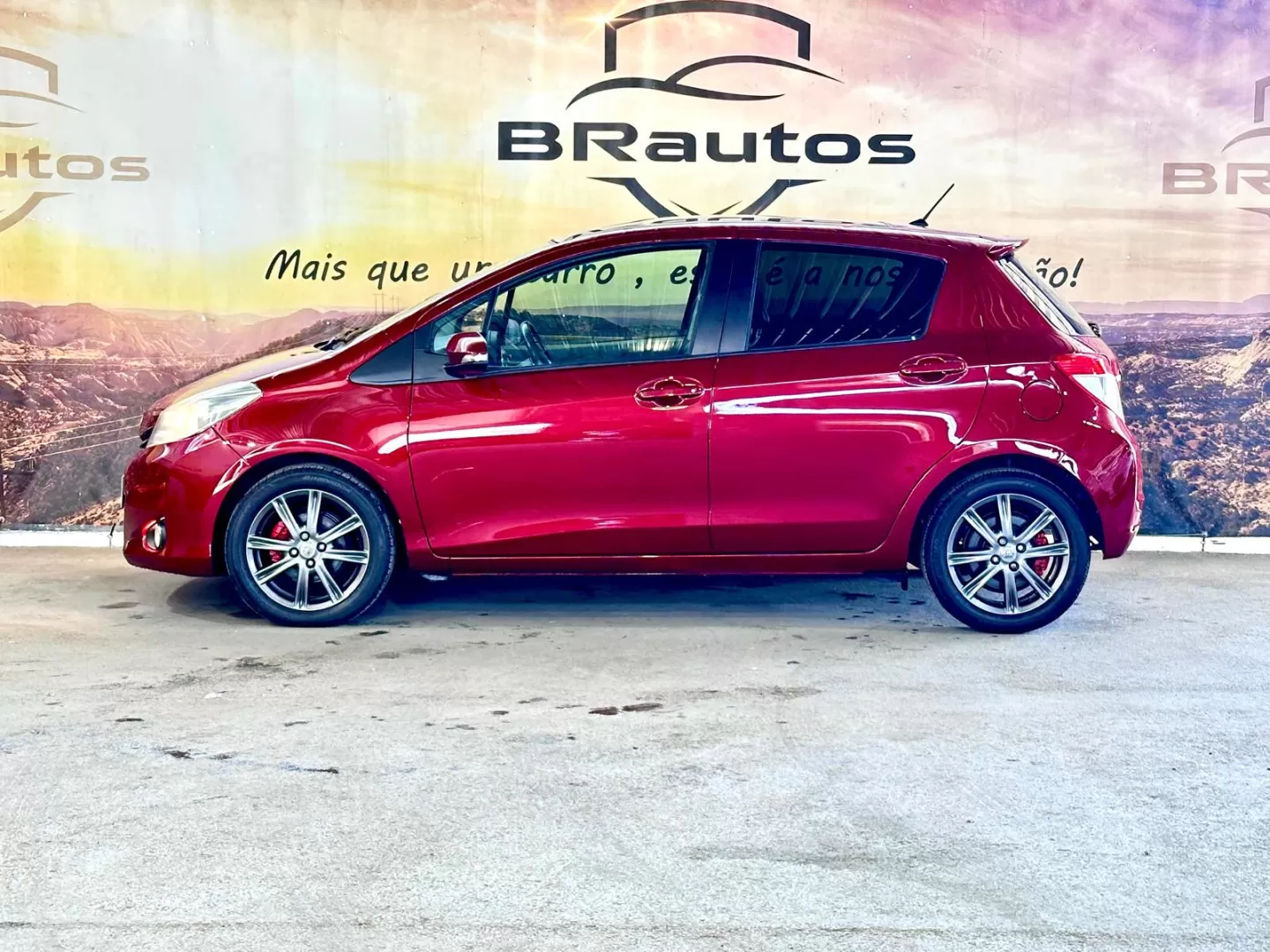 Toyota Yaris 1.4 D-4D Sport +P.Tec. +P.Plus+P.Luxury - foto 4
