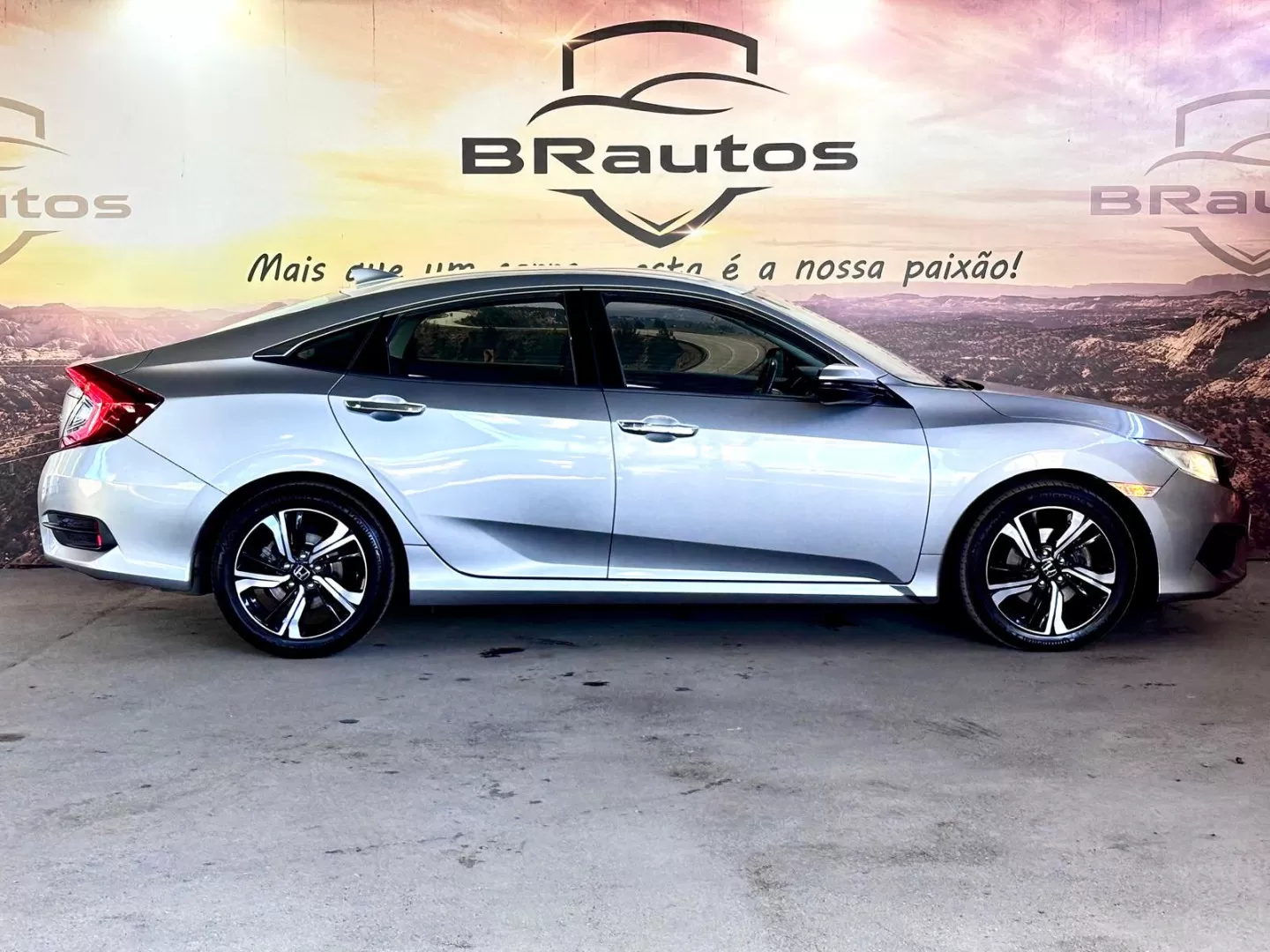 Honda Civic 1.5 i-VTEC Prestige CVT - foto 5