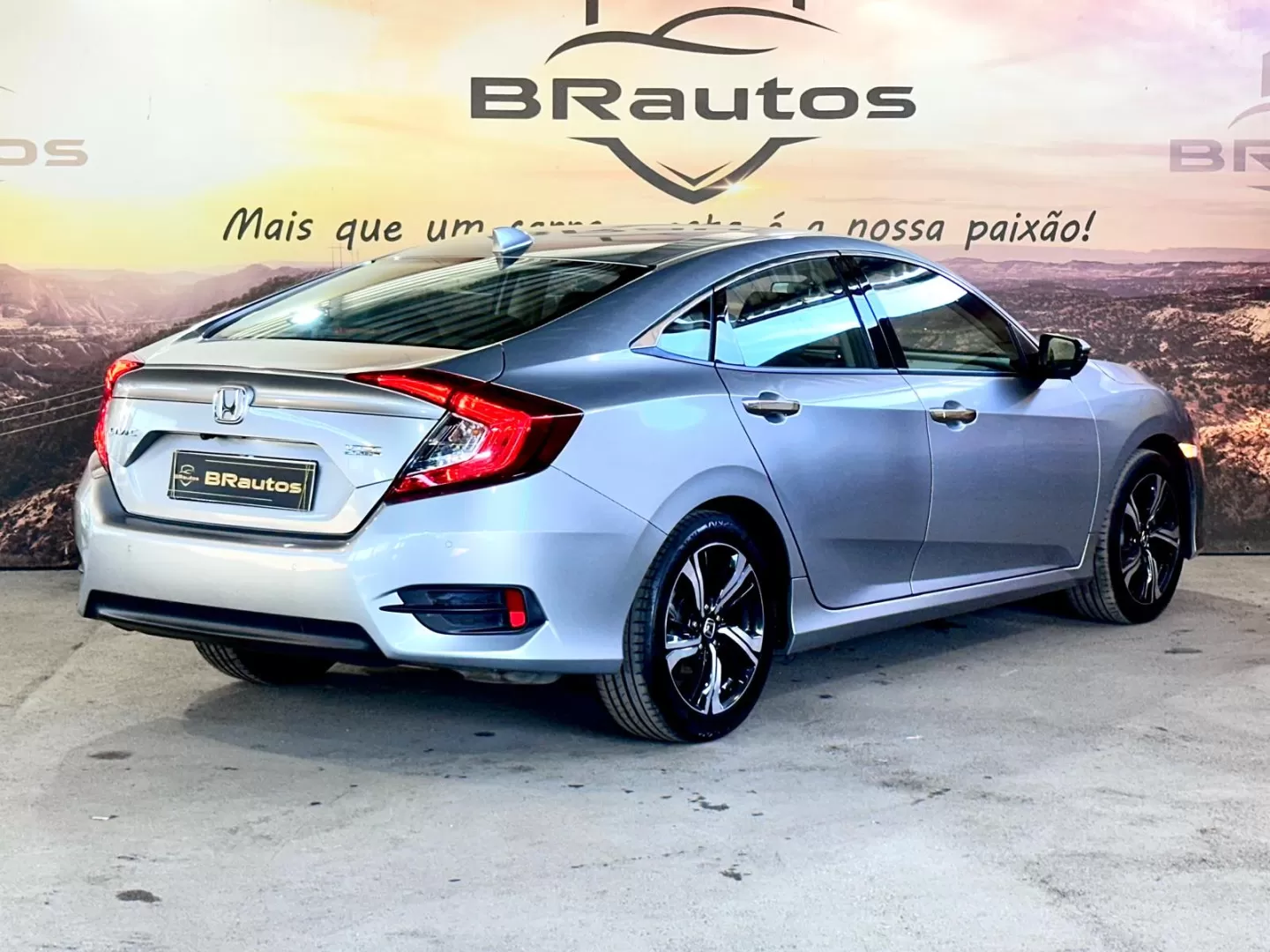 Honda Civic 1.5 i-VTEC Prestige CVT - foto 6