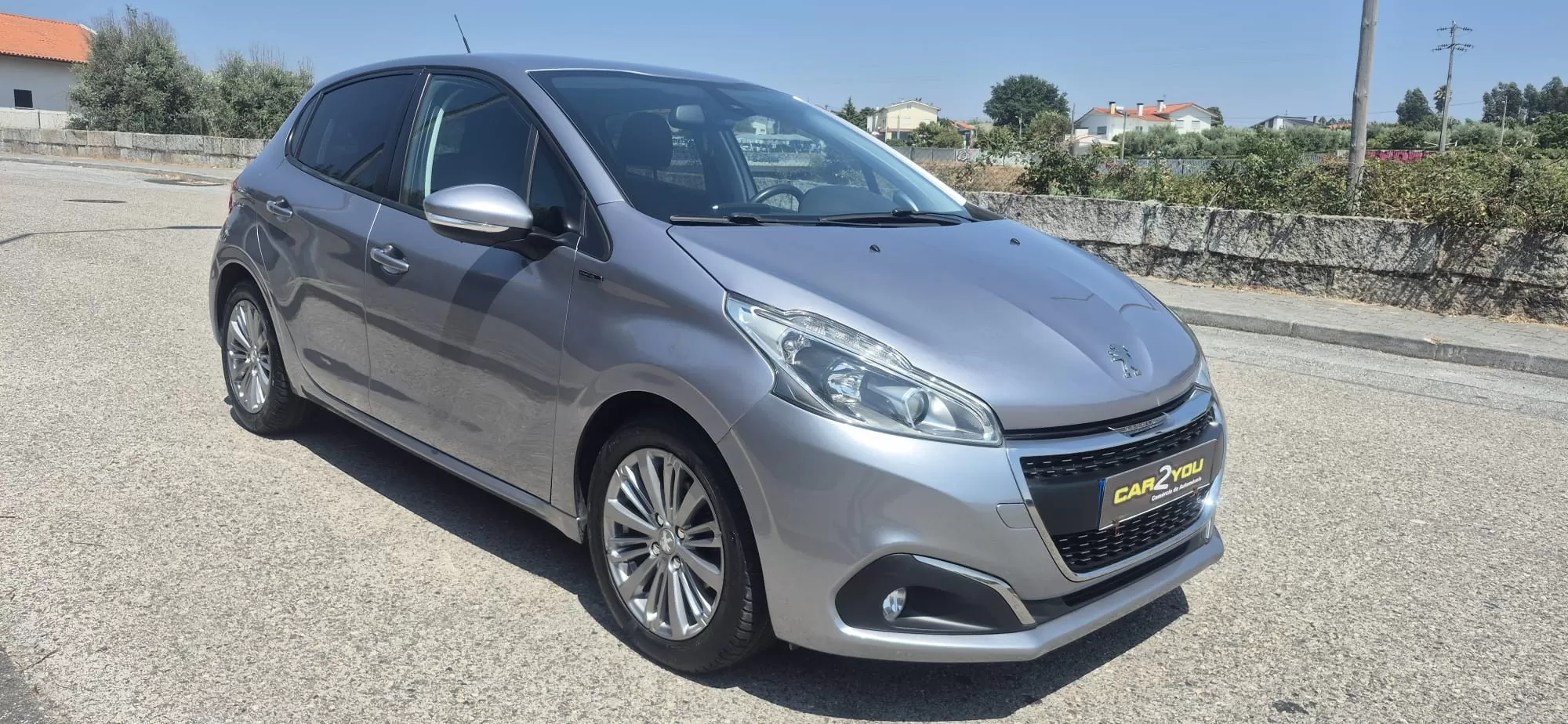 Peugeot 208 1.2 PureTech Signature
