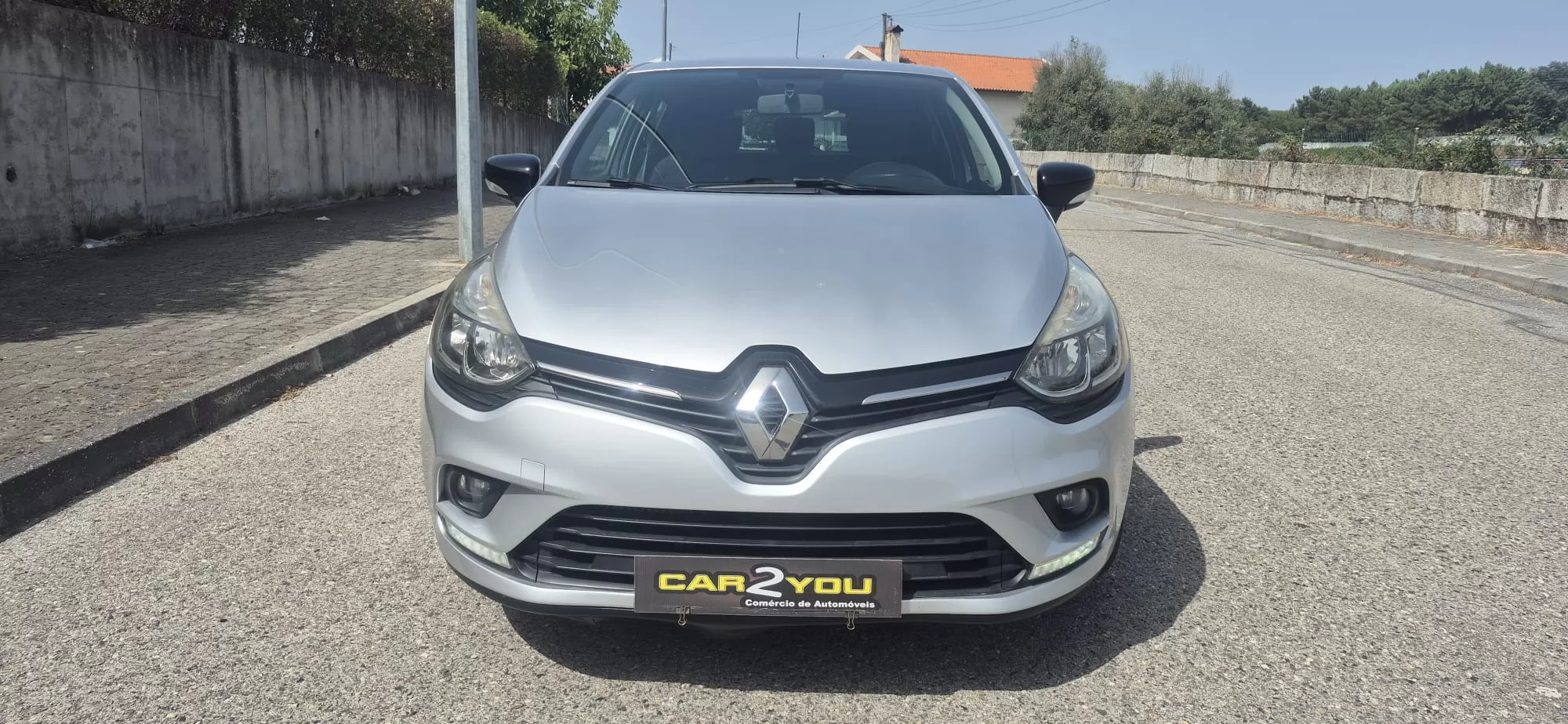 Renault Clio 0.9 TCE Limited - foto 2