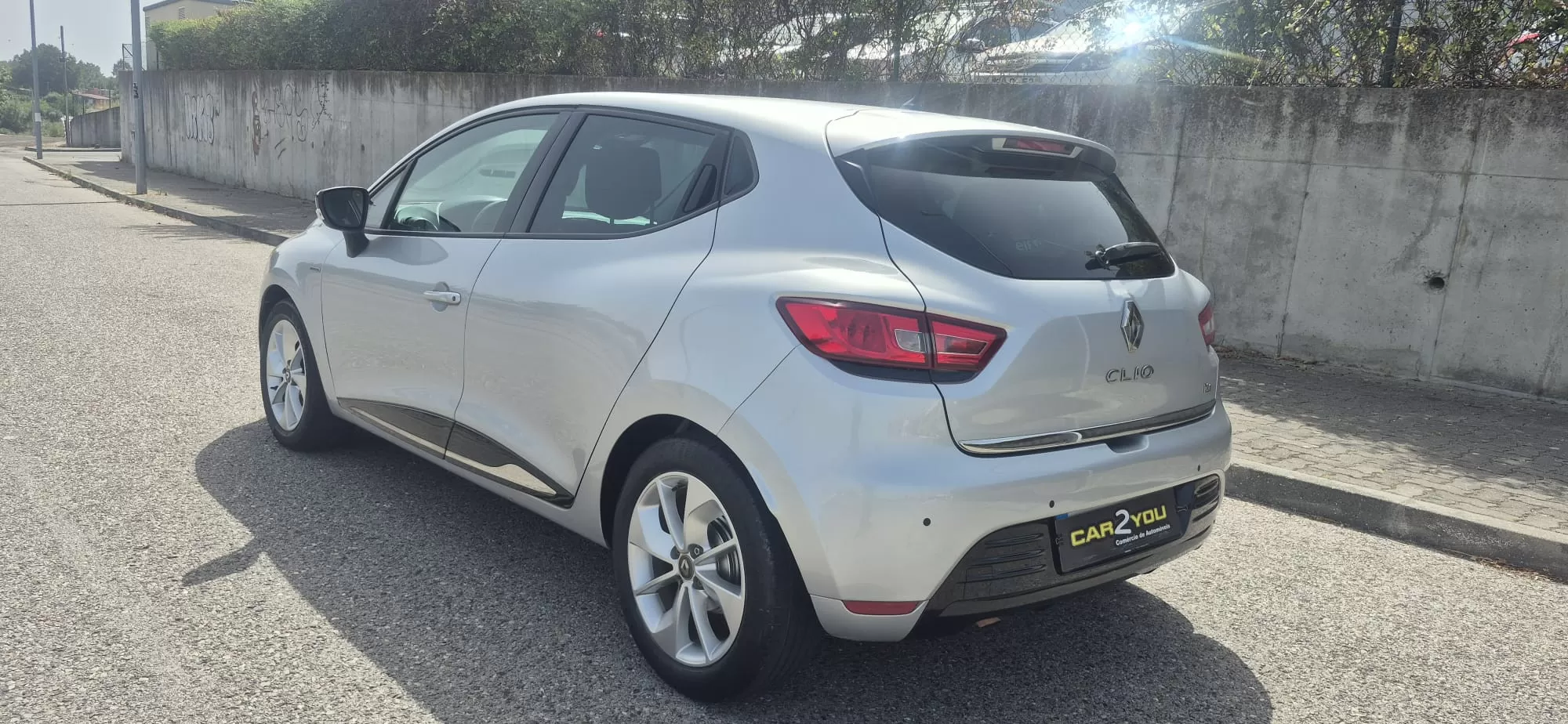 Renault Clio 0.9 TCE Limited - foto 5