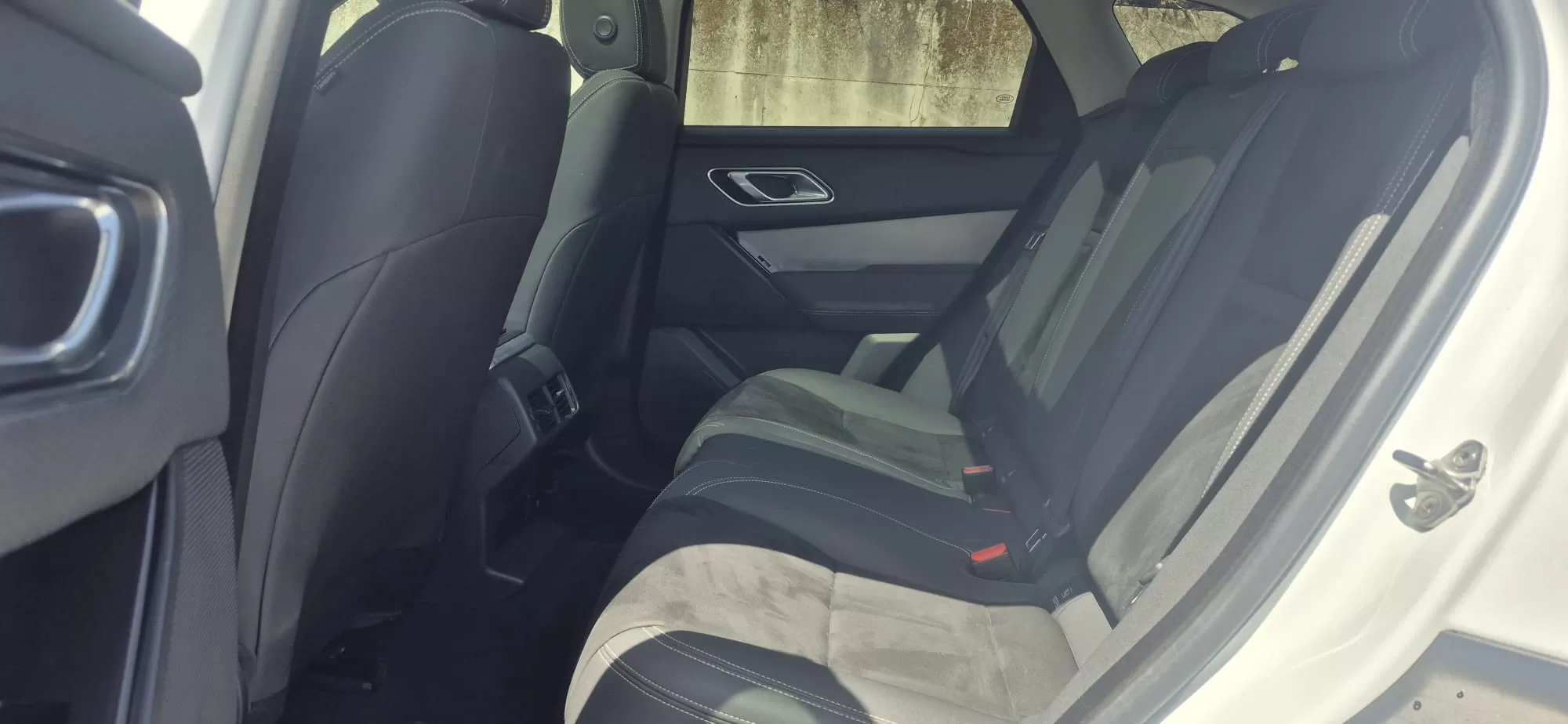 Land Rover Velar 2.0 D R-Dynamic S - foto 7
