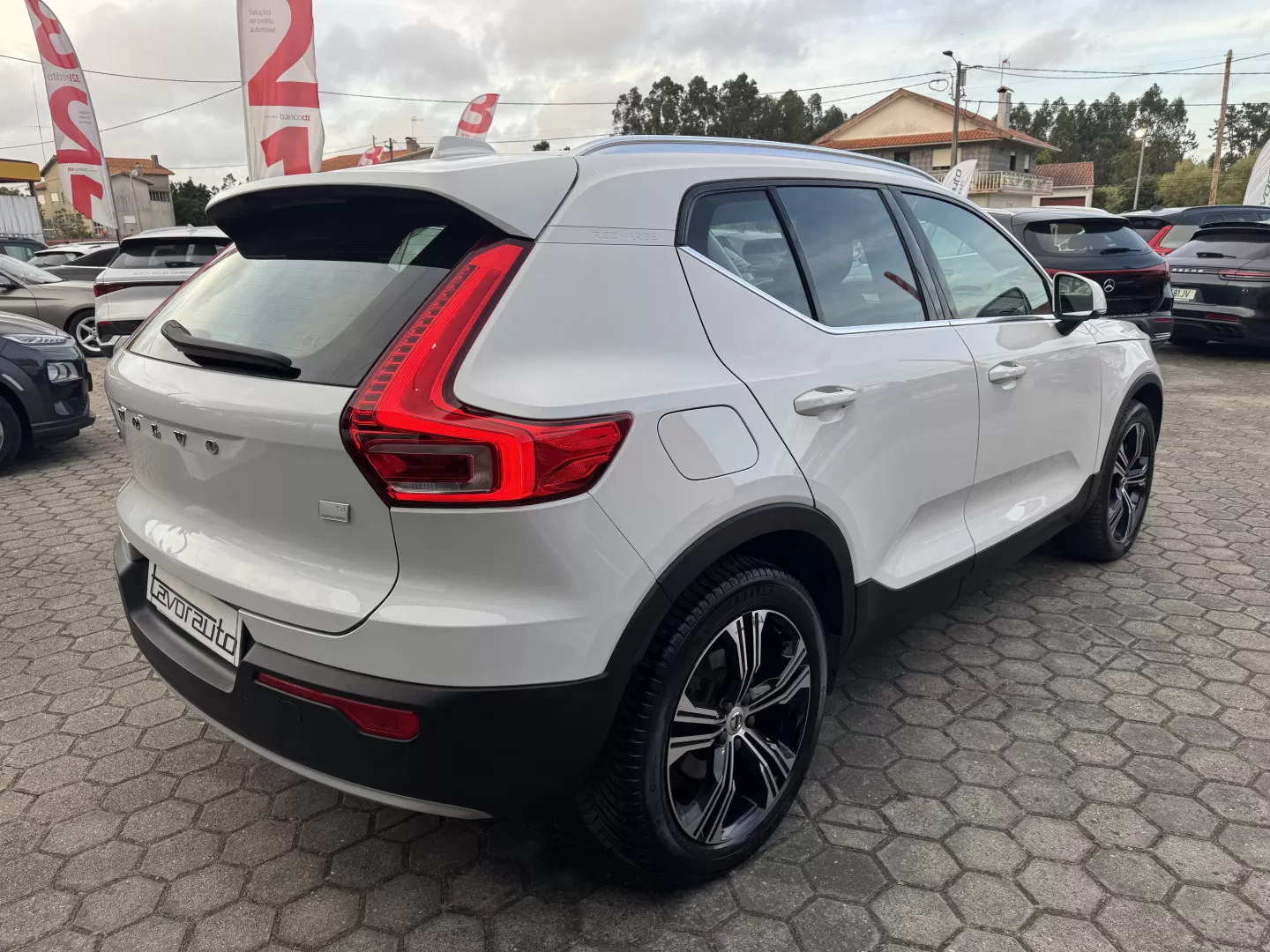 Volvo XC 40 1.5 T4 PHEV Core - foto 7