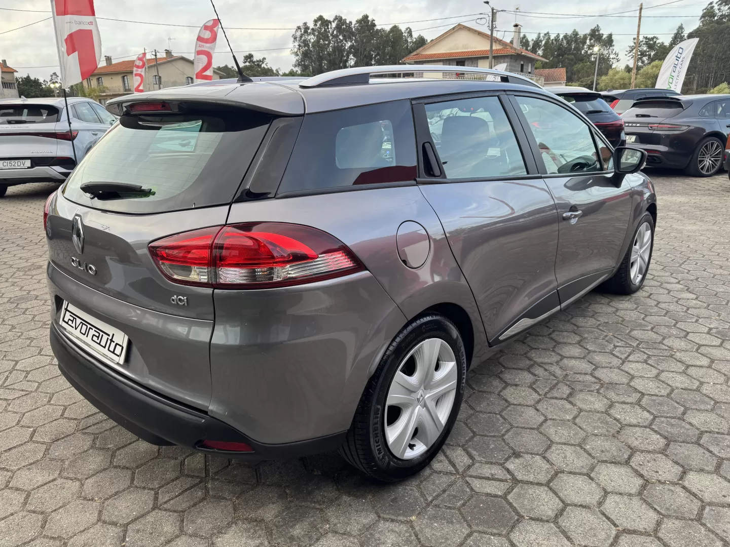 Renault Clio Sport Tourer 1.5 dCi Limited - foto 7
