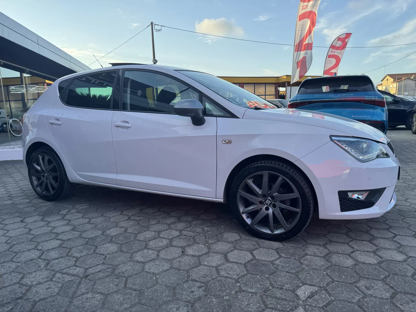 Seat Ibiza 1.6 TDI FR - foto 5