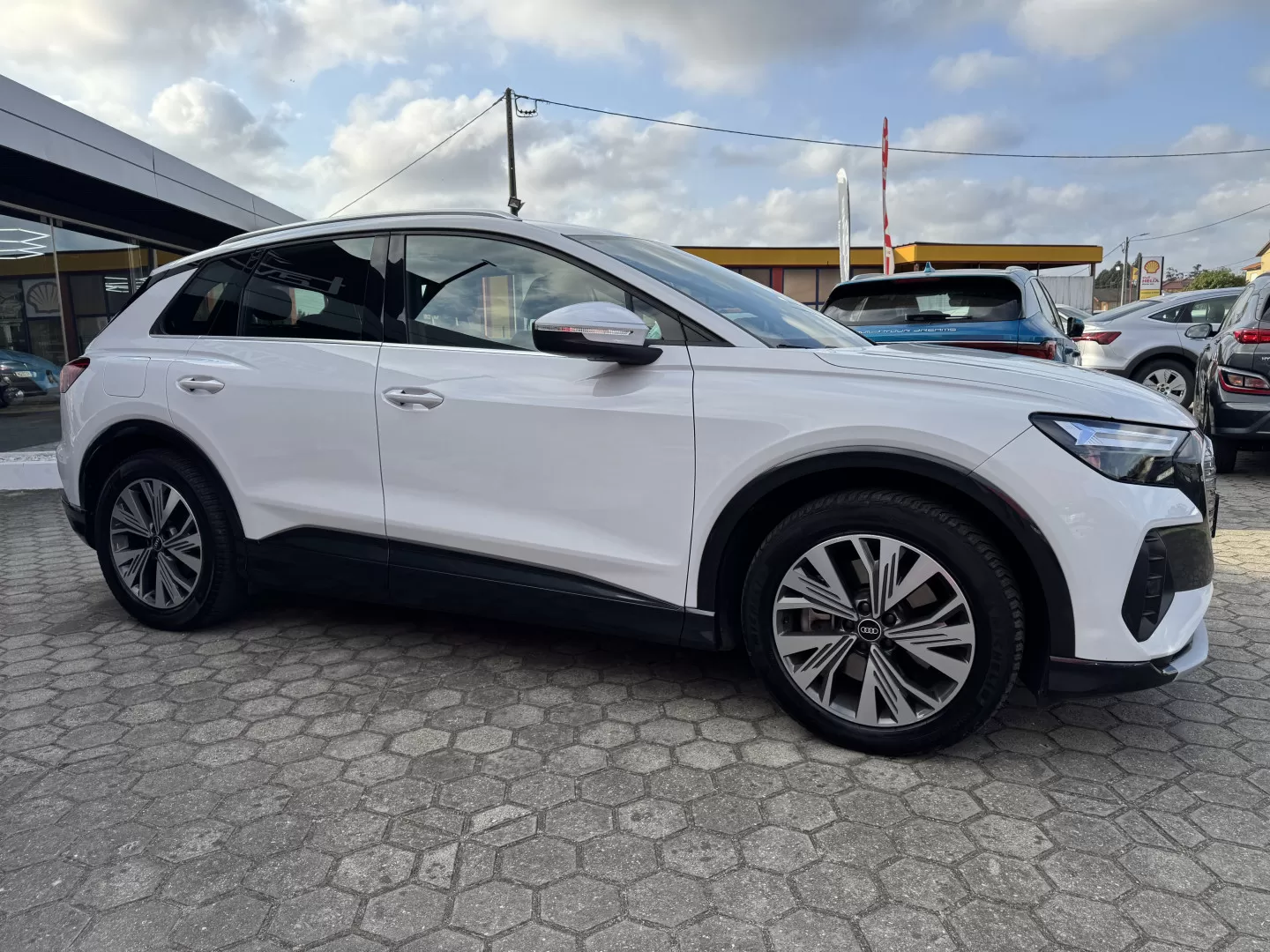 Audi Q4 e-tron 40 82 kWH - foto 4