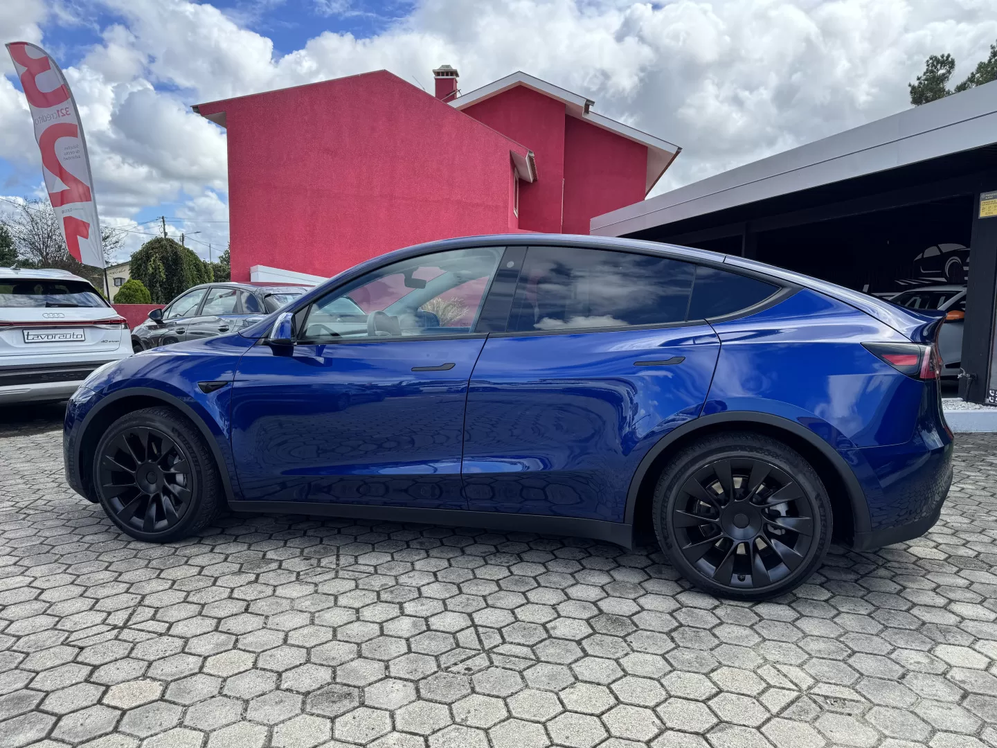 Tesla Model Y Tração Traseira - foto 4