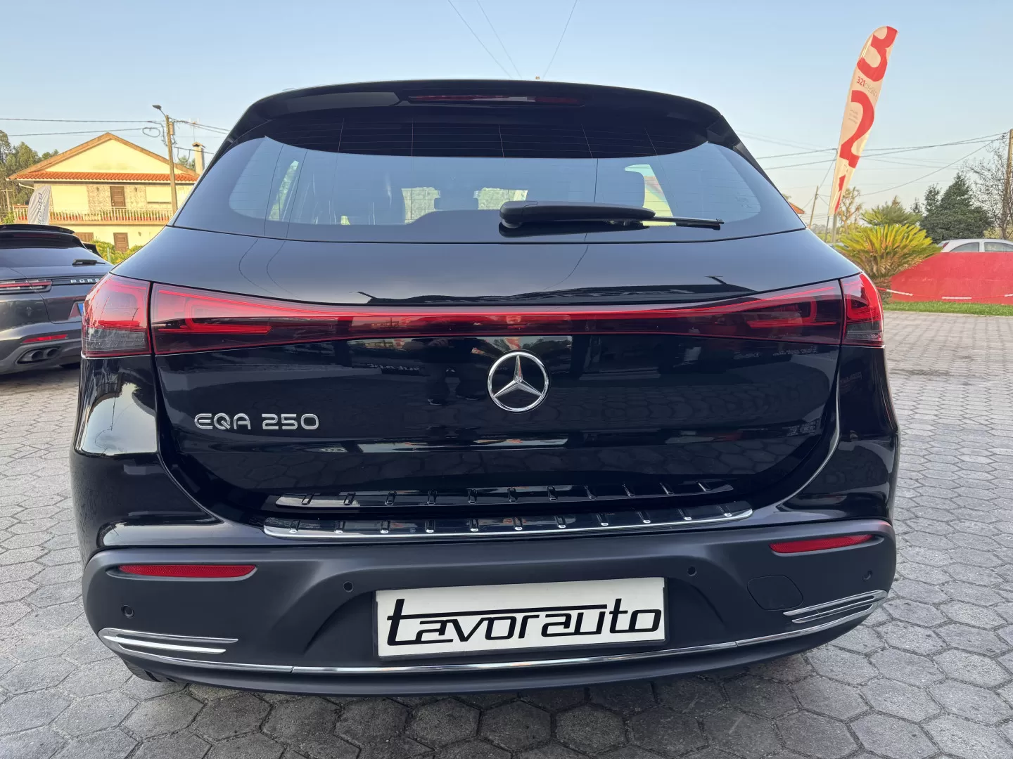 Mercedes-Benz EQA 250 Progressive - foto 8