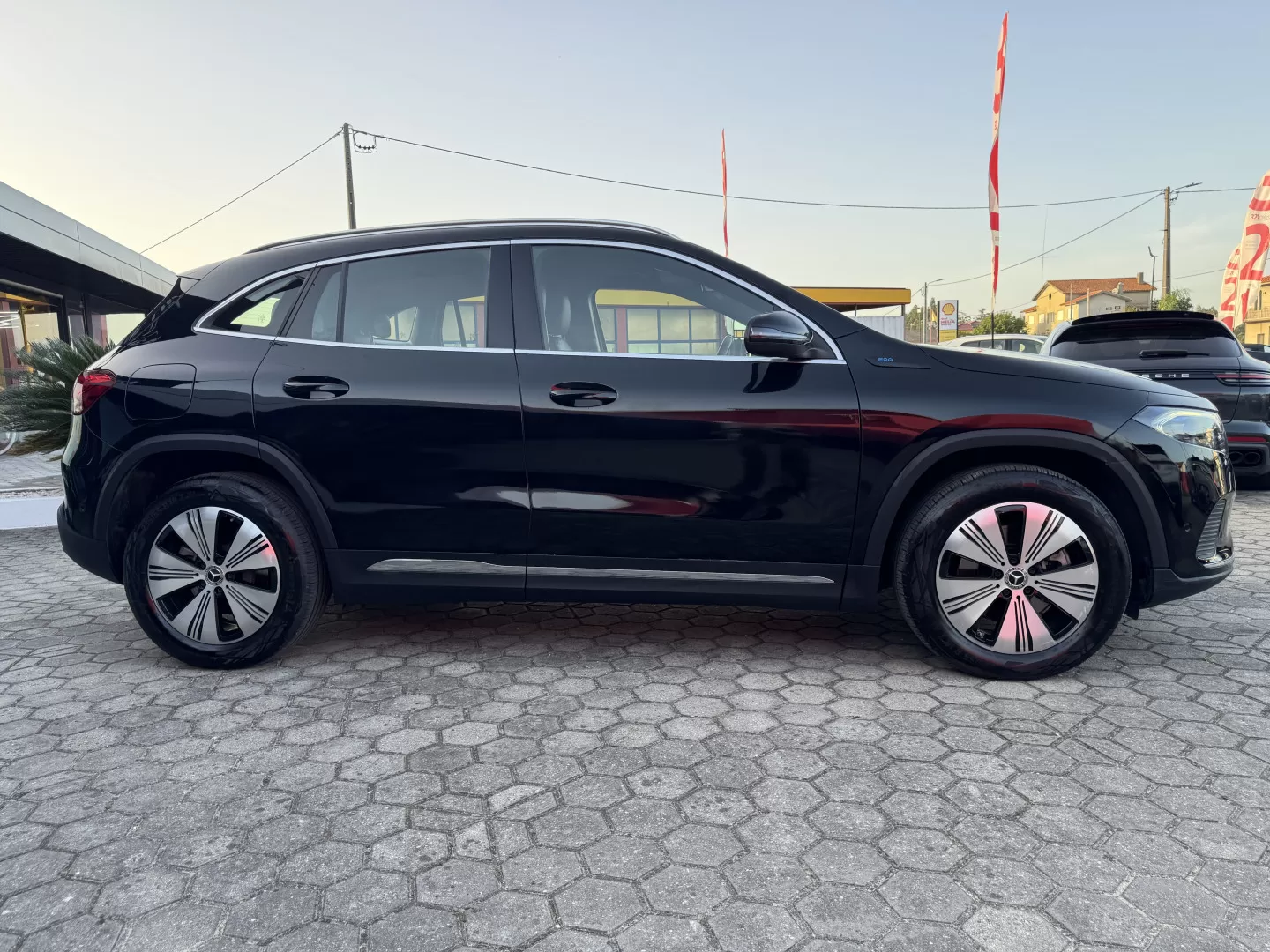 Mercedes-Benz EQA 250 Progressive - foto 5