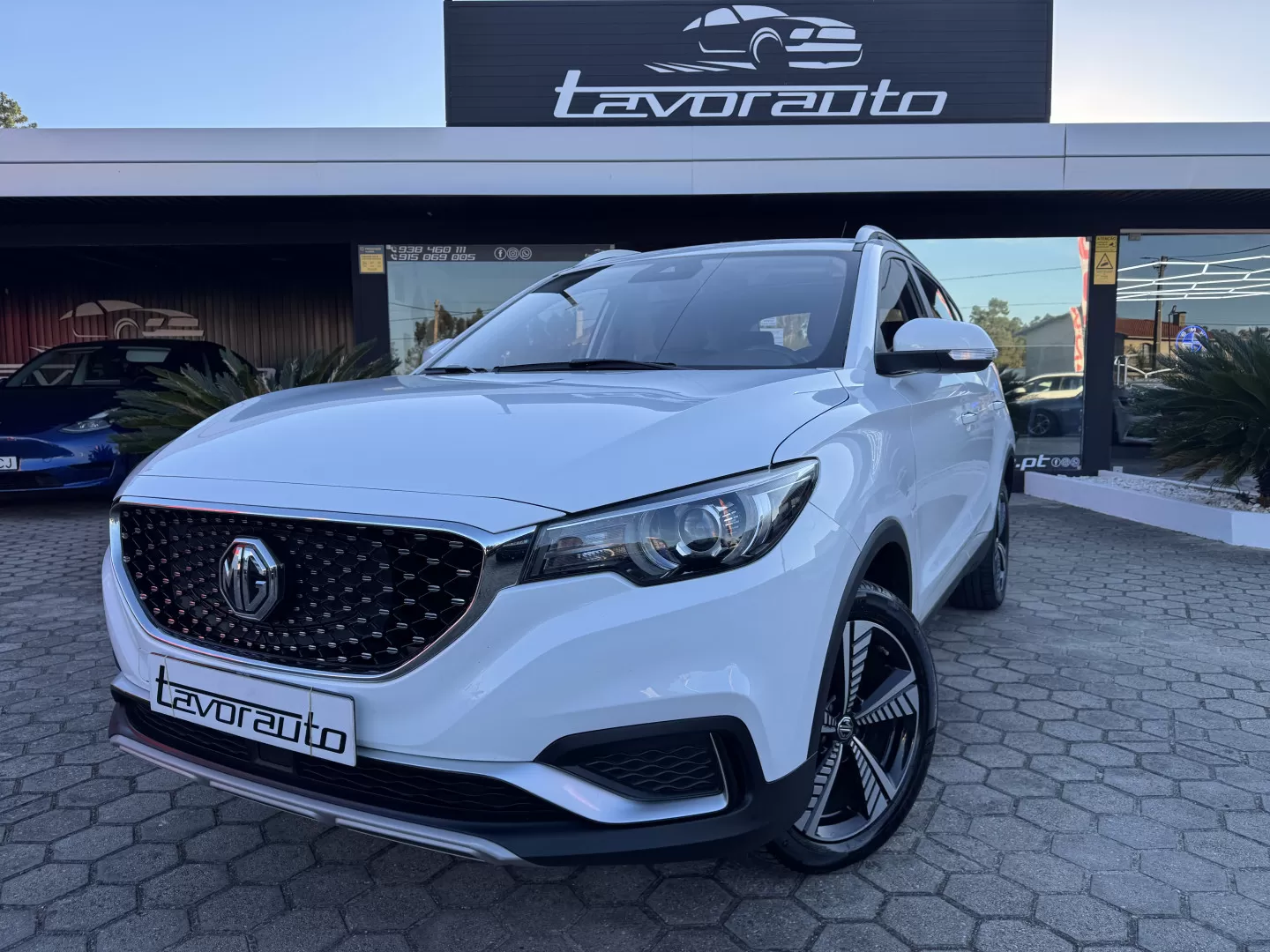 MG ZS EV 44.5 kWh Luxury