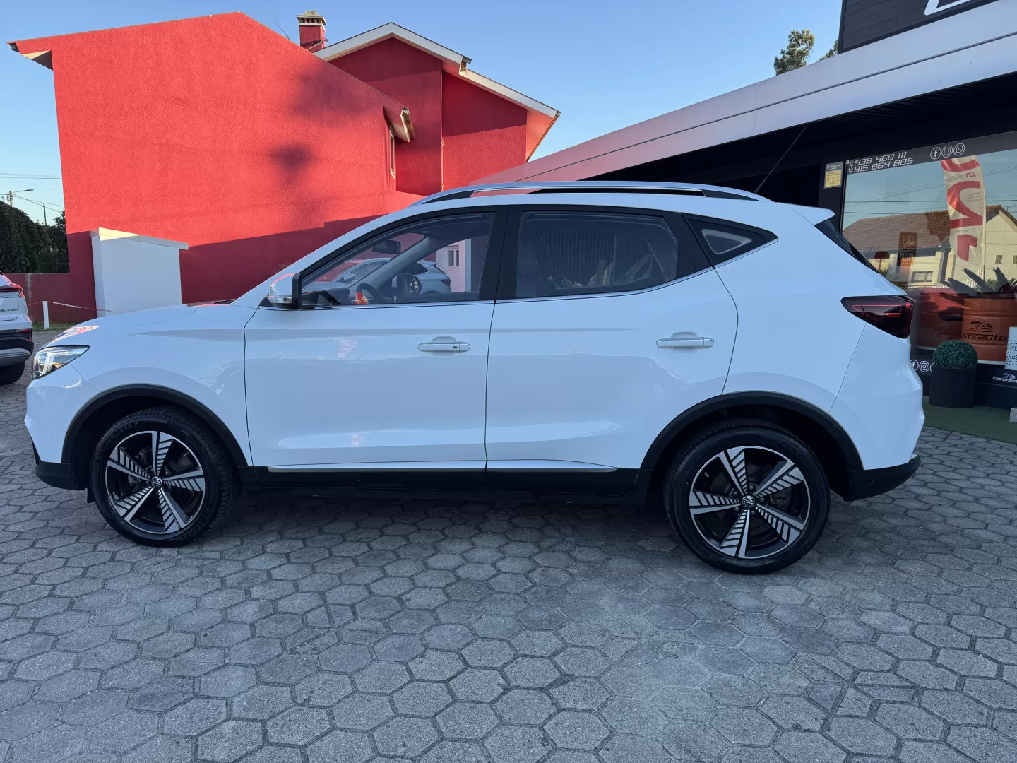 MG ZS EV 44.5 kWh Luxury - foto 4