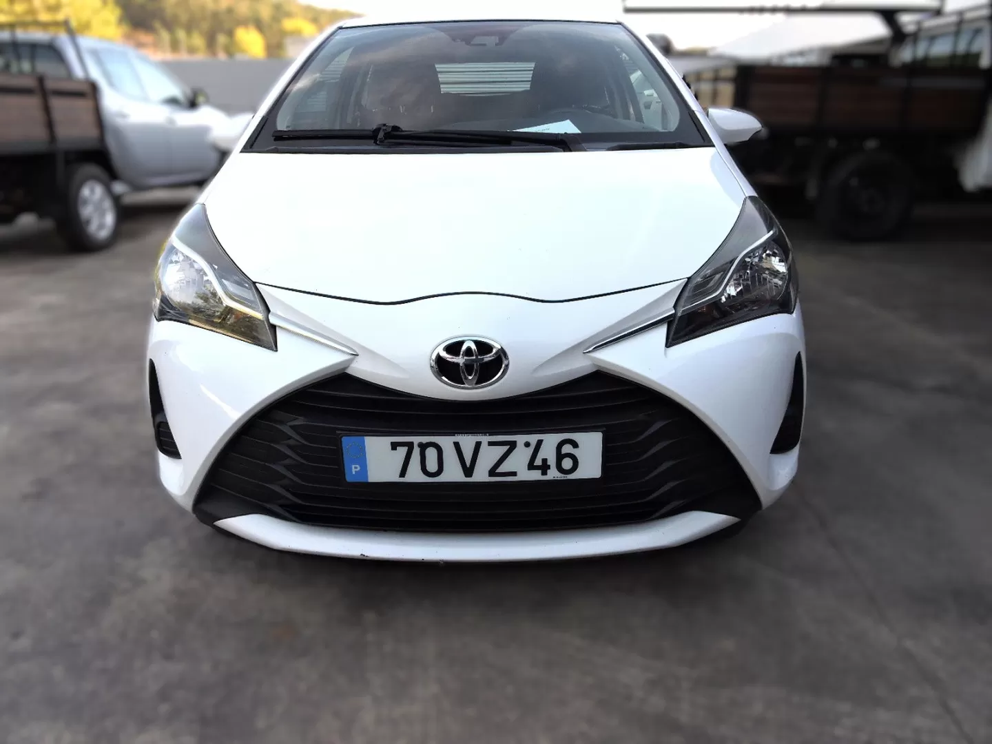Toyota  Yaris BIzz - foto 2