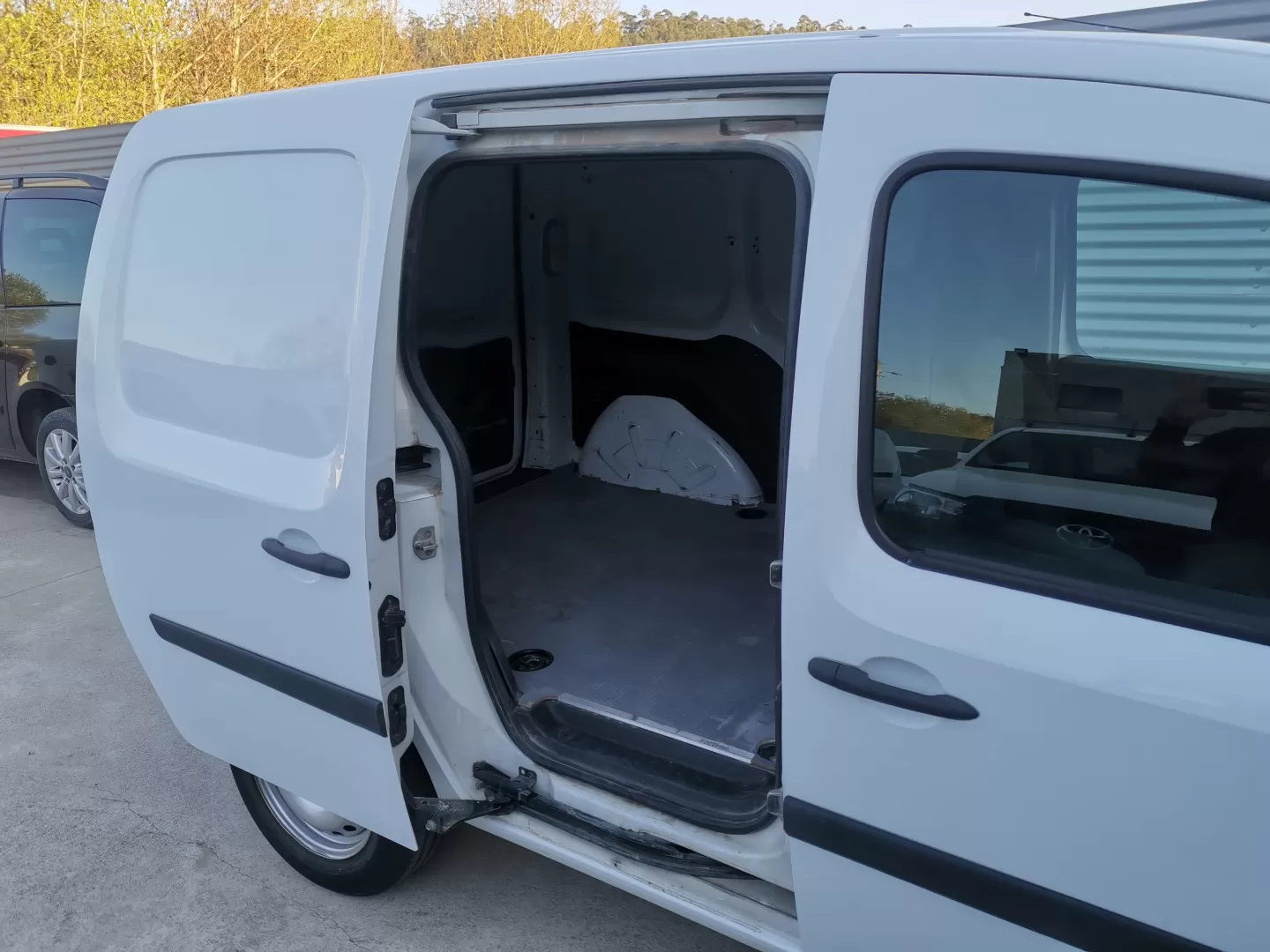 Renault  Kangoo DCI - foto 4