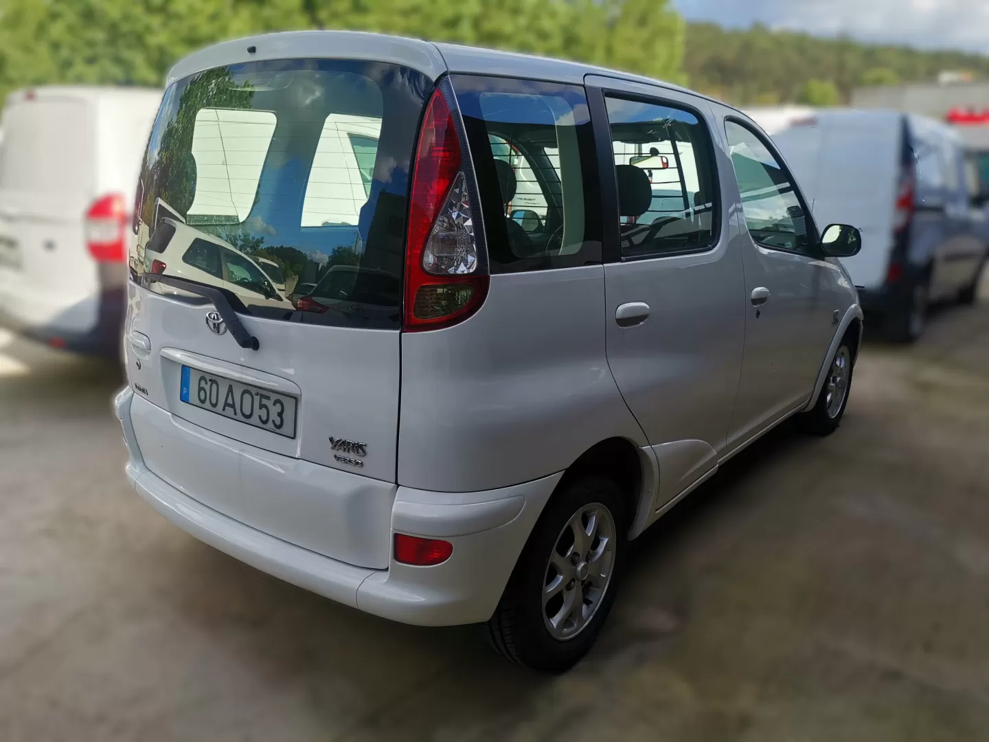 Toyota  yaris verso bizz - foto 3