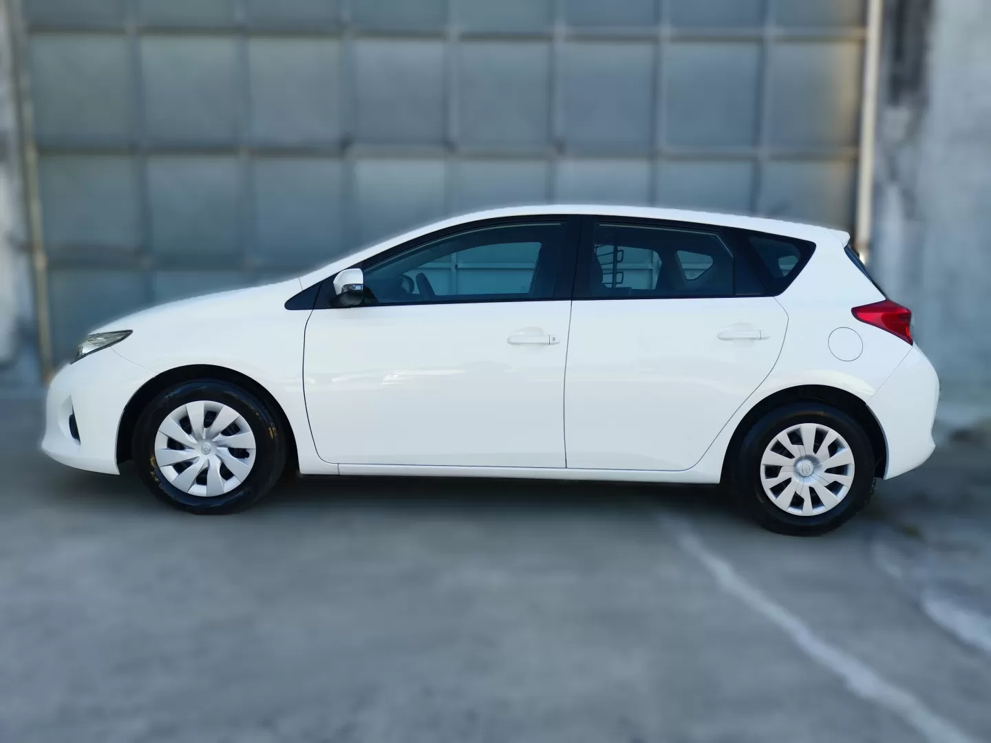 Toyota  auris bizz - foto 3