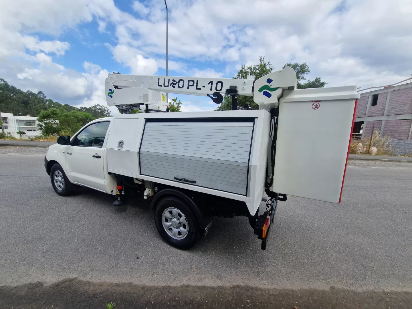 Toyota  Hilux 4x4 - foto 8