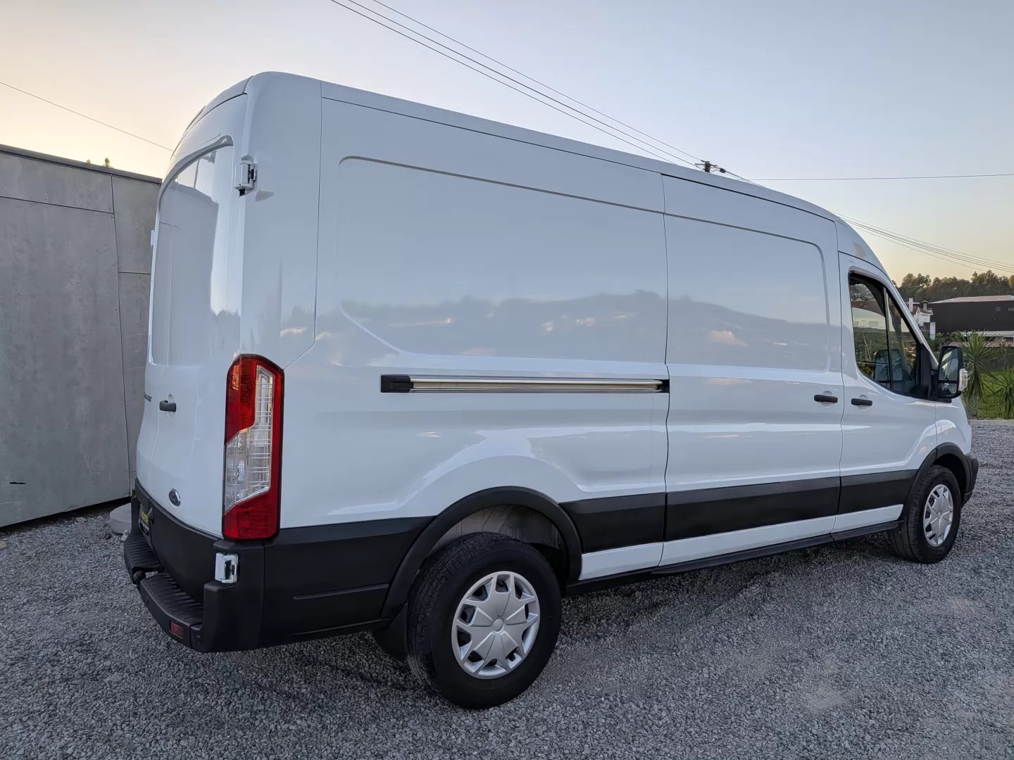 Ford  TRANSIT    *APENAS 20.000KMS* - foto 7