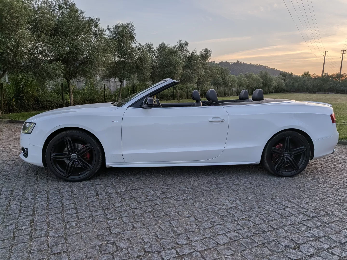 Audi A5 Cabrio 2.0 TDi S-line - foto 4