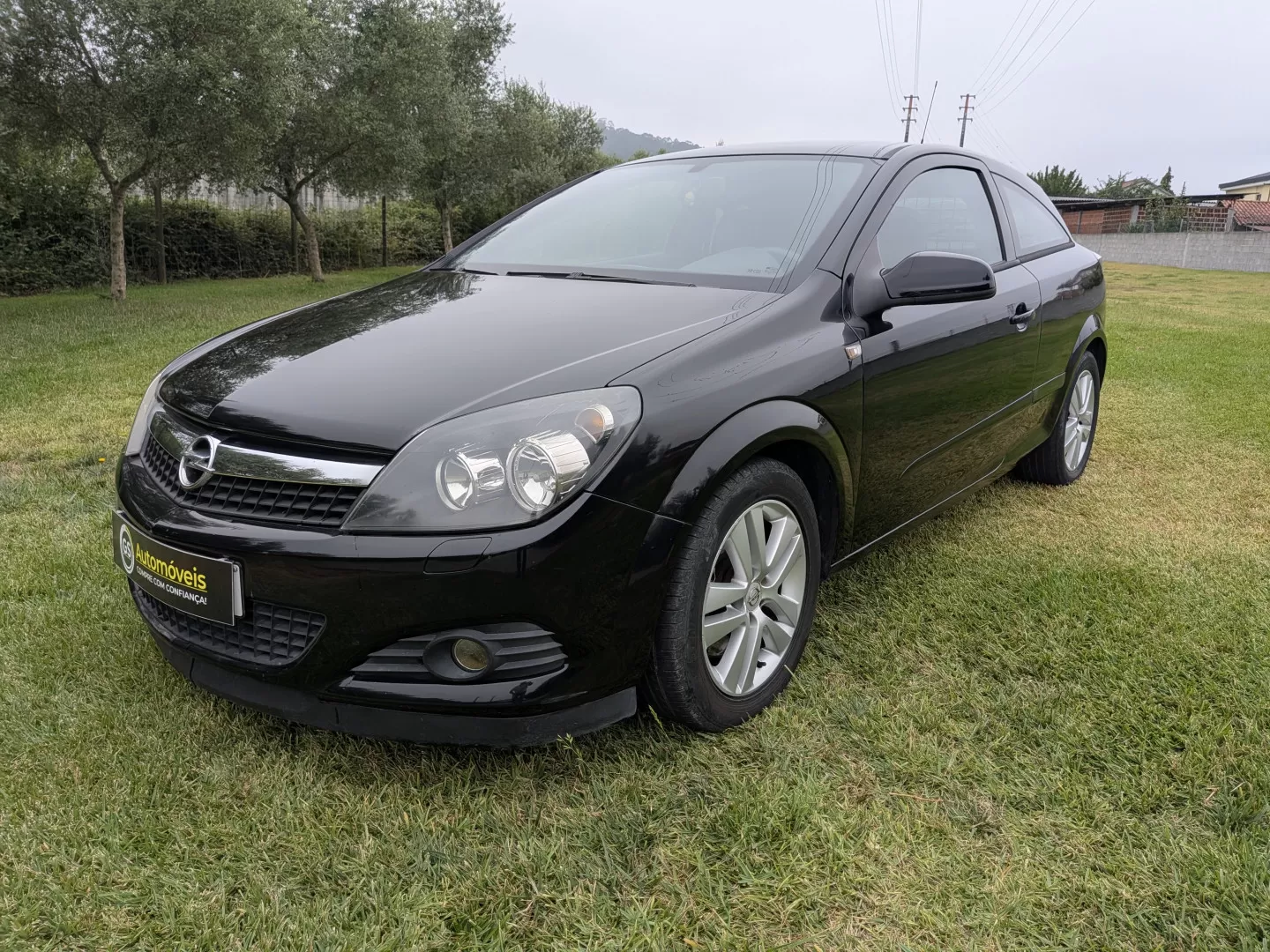Opel  ASTRA GTC 1.7 - foto 4