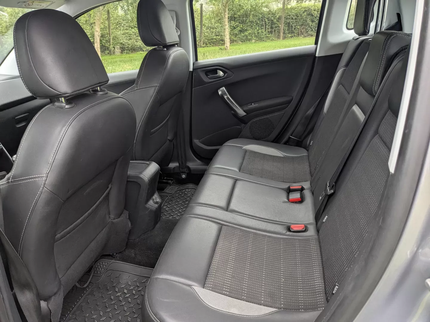 Peugeot 2008 1.6 BlueHDi Allure - foto 6