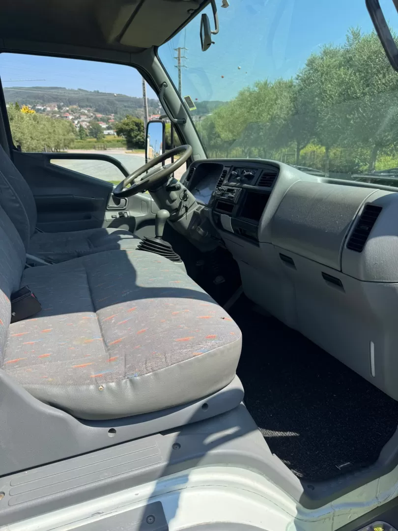 Mitsubishi  CANTER 3.0 DI-D 125CV - foto 2