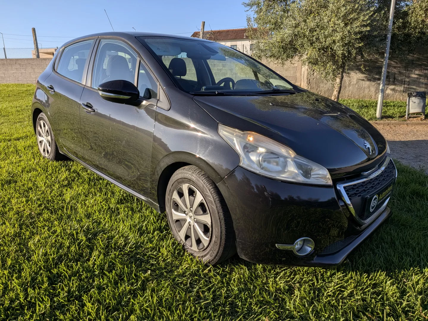 Peugeot 208 1.4 HDi Active - foto 2