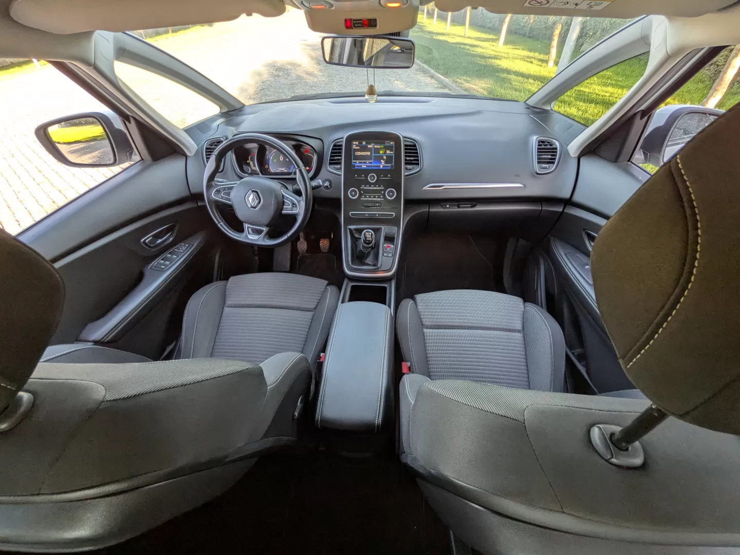 Renault Scénic 1.3 TCe Limited - foto 7