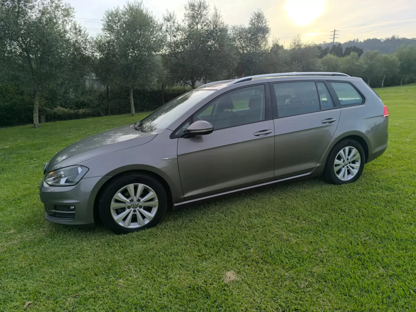 VW Golf Variant 1.6 TDi BlueMotion Confortline - foto 6