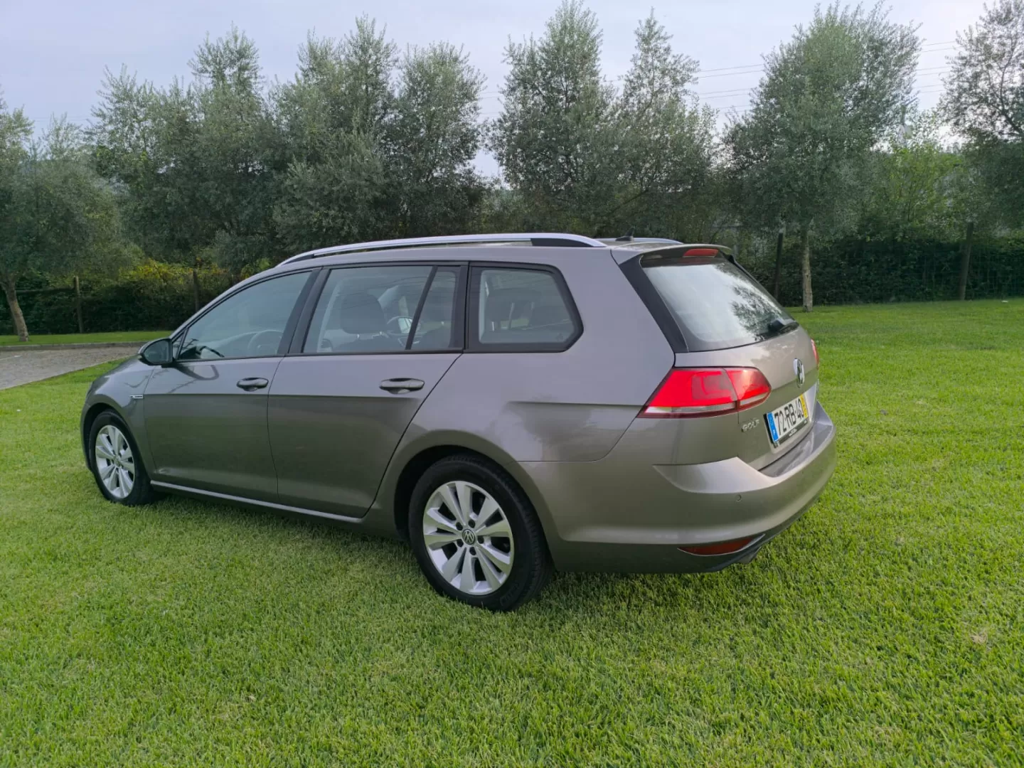 VW Golf Variant 1.6 TDi BlueMotion Confortline - foto 4
