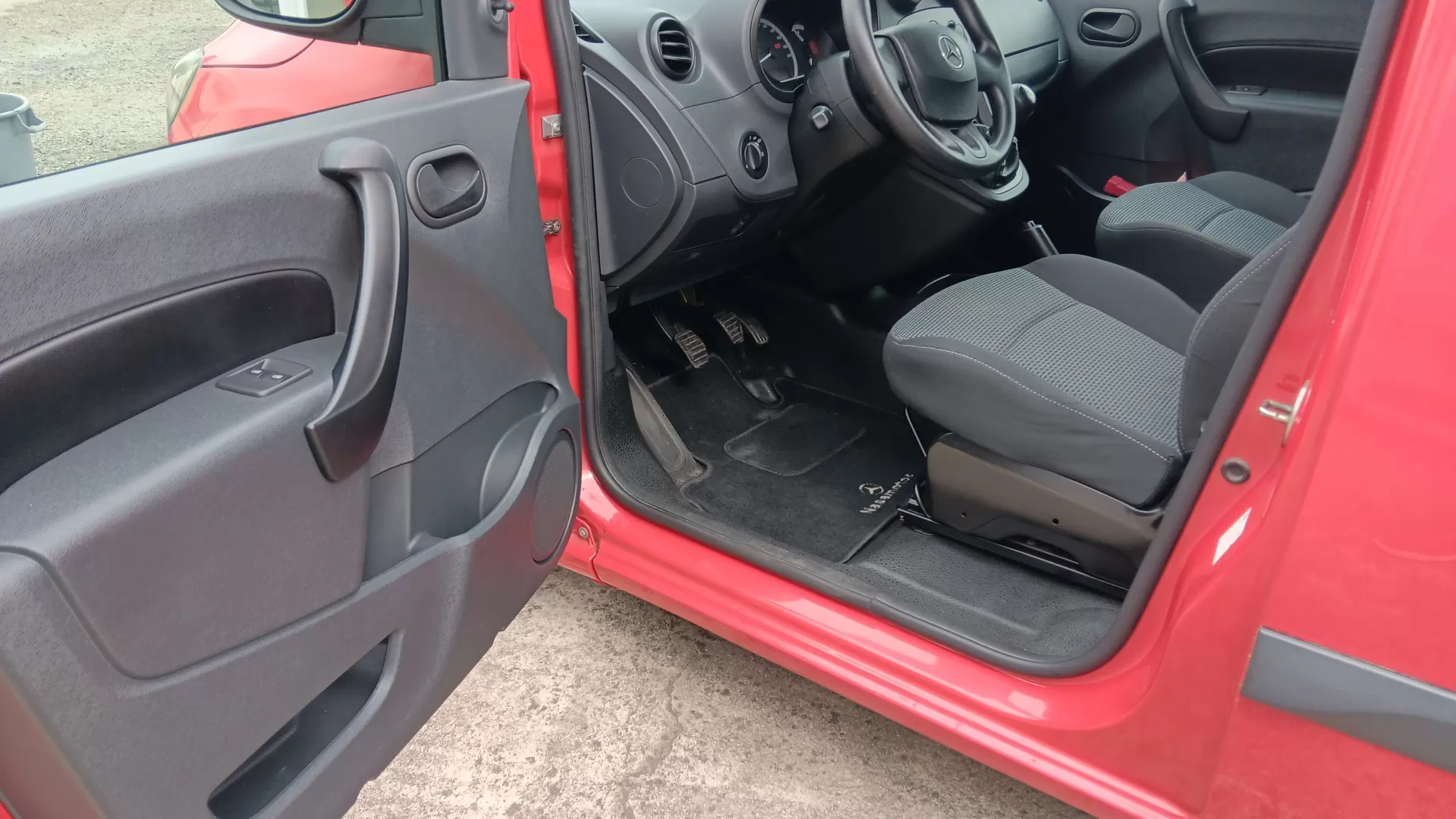 Mercedes-Benz  Citan 108 CDI - foto 6