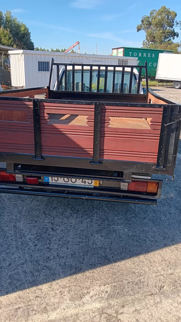 Nissan  Pick-Up - foto 5
