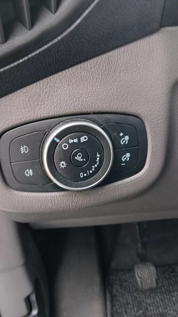 Ford  Transit Connect - foto 8