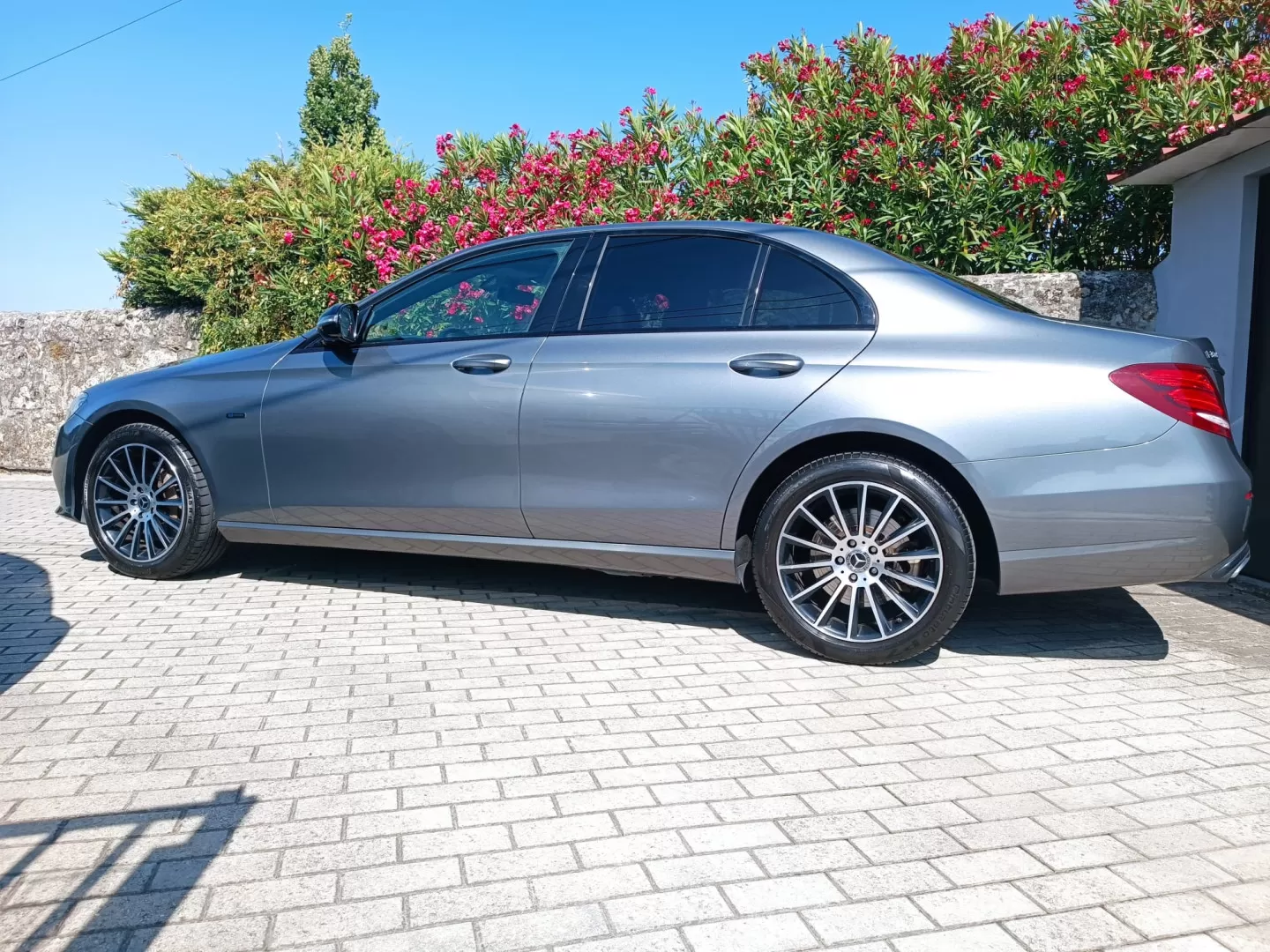 Mercedes-Benz E 300 de Avantgarde - foto 3