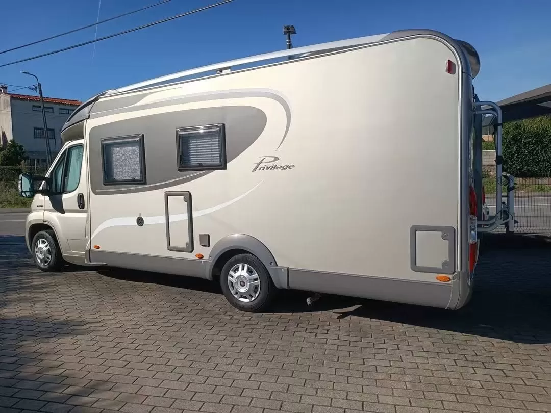Fiat Ducato 2.3 Multijet Burstner Privilege t615 - foto 4