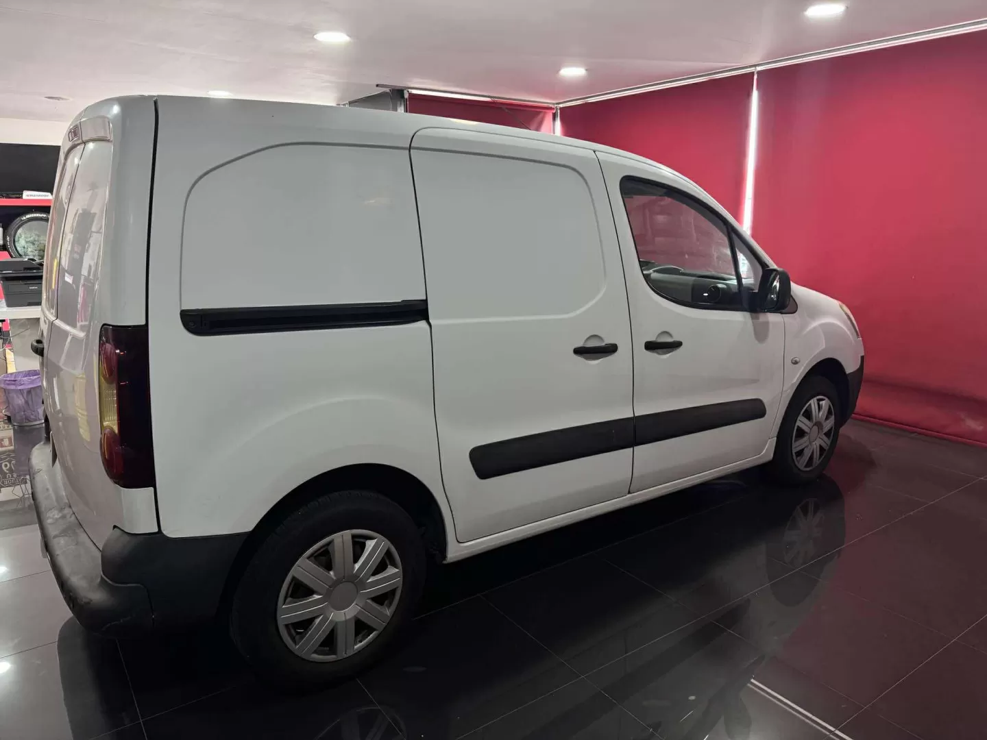 Citroën  BERLINGO 3 LUG - foto 4