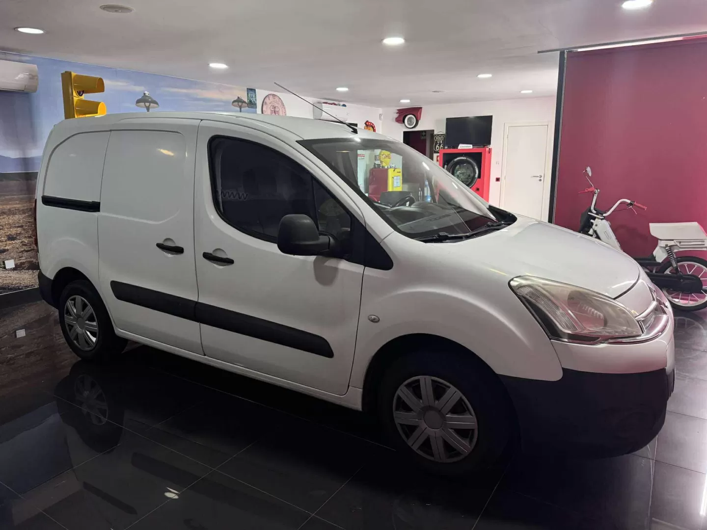 Citroën  BERLINGO 3 LUG - foto 6