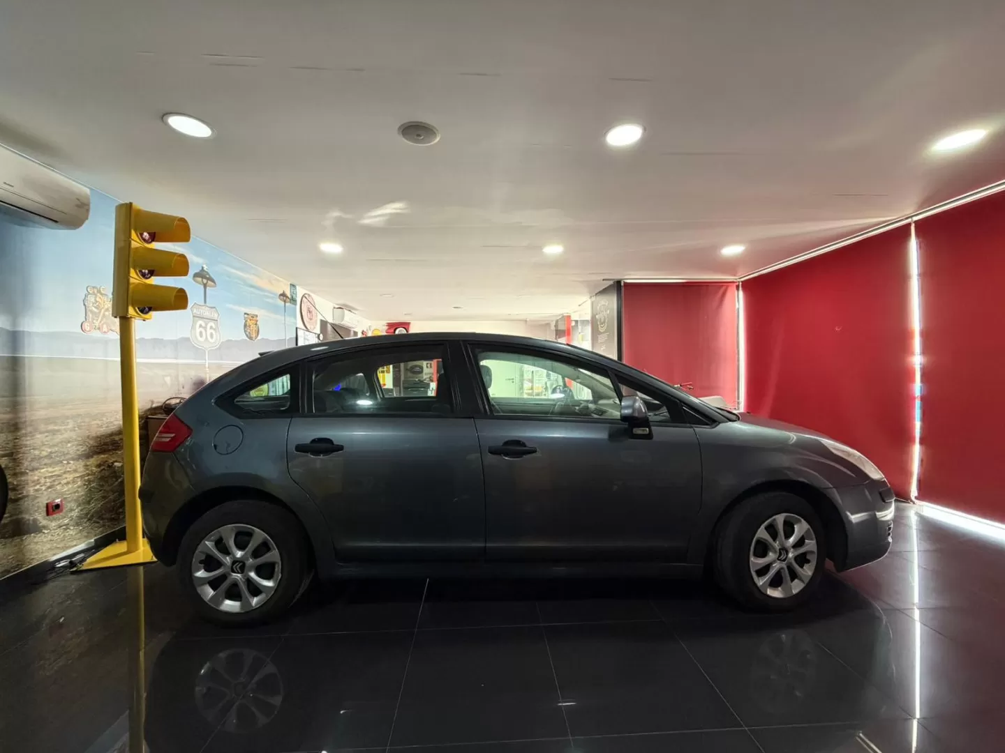Citroën C4 1.6 HDi Attraction - foto 7