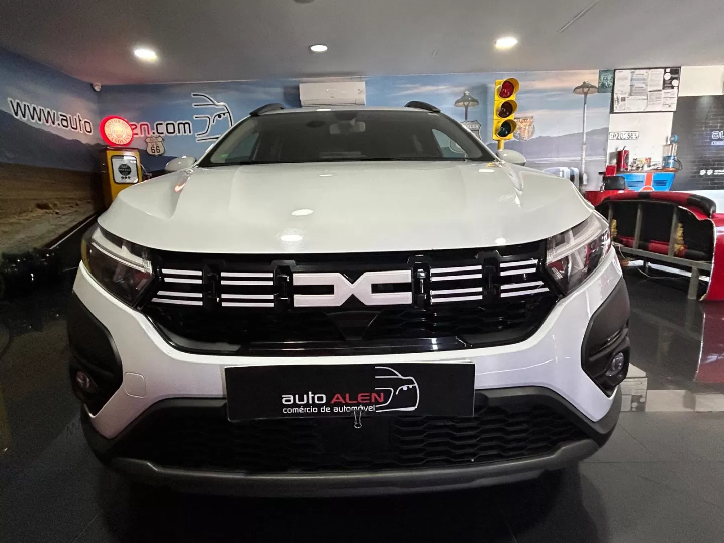 Dacia Jogger MPV 1.0 TCe ECO-G Gasolina/gas (GPL) - foto 2