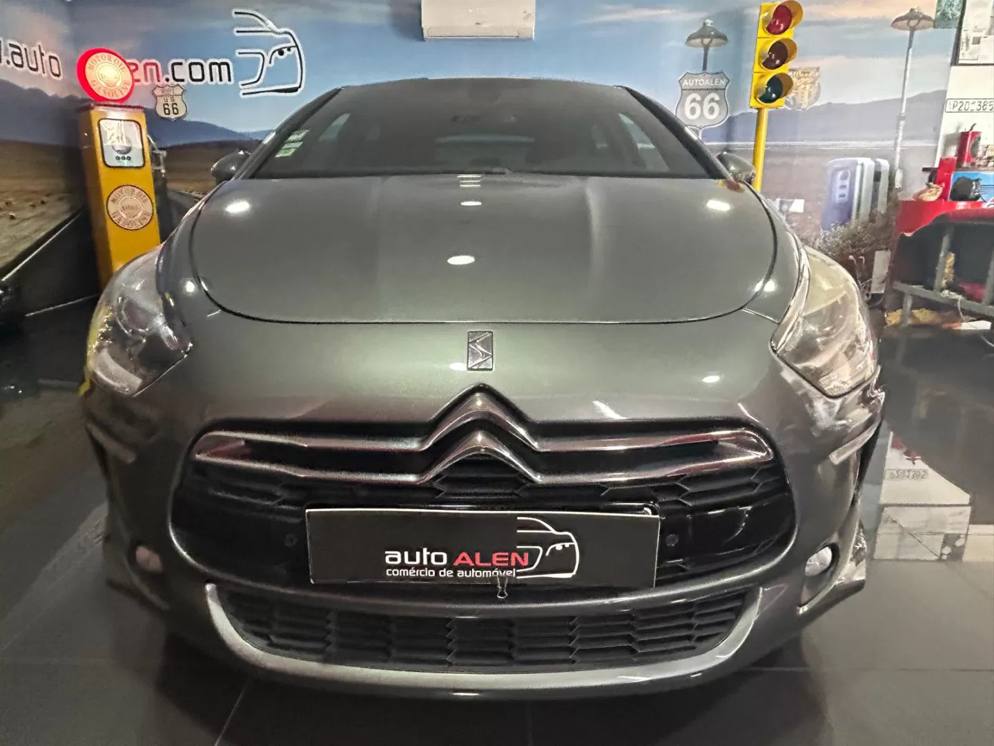 Citroën DS5 2.0 HDi Hybrid4 Sport Chic CMP6 - foto 2