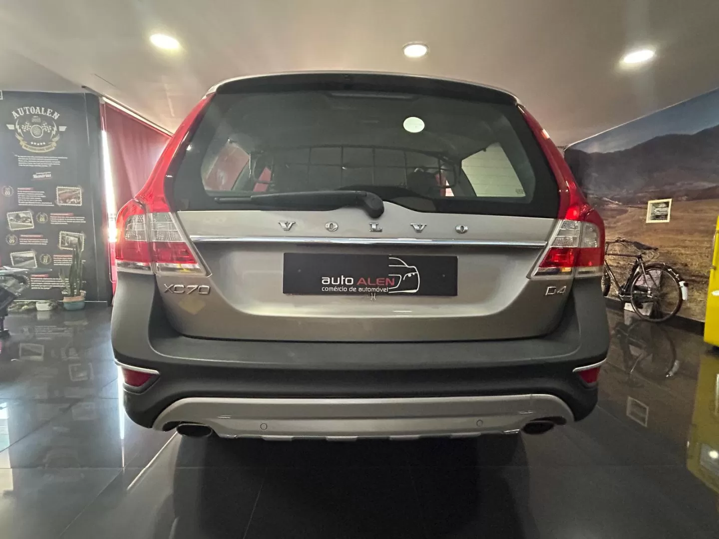 Volvo XC 70 2.0 D4 Momentum - foto 5