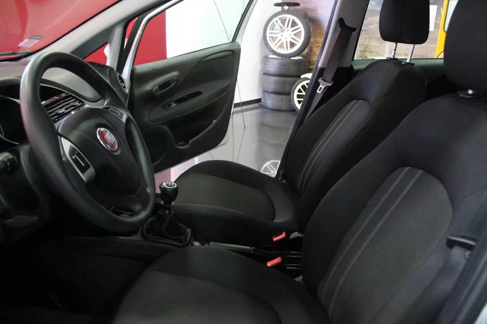 Fiat Punto 1.2 Lounge S&S - foto 6