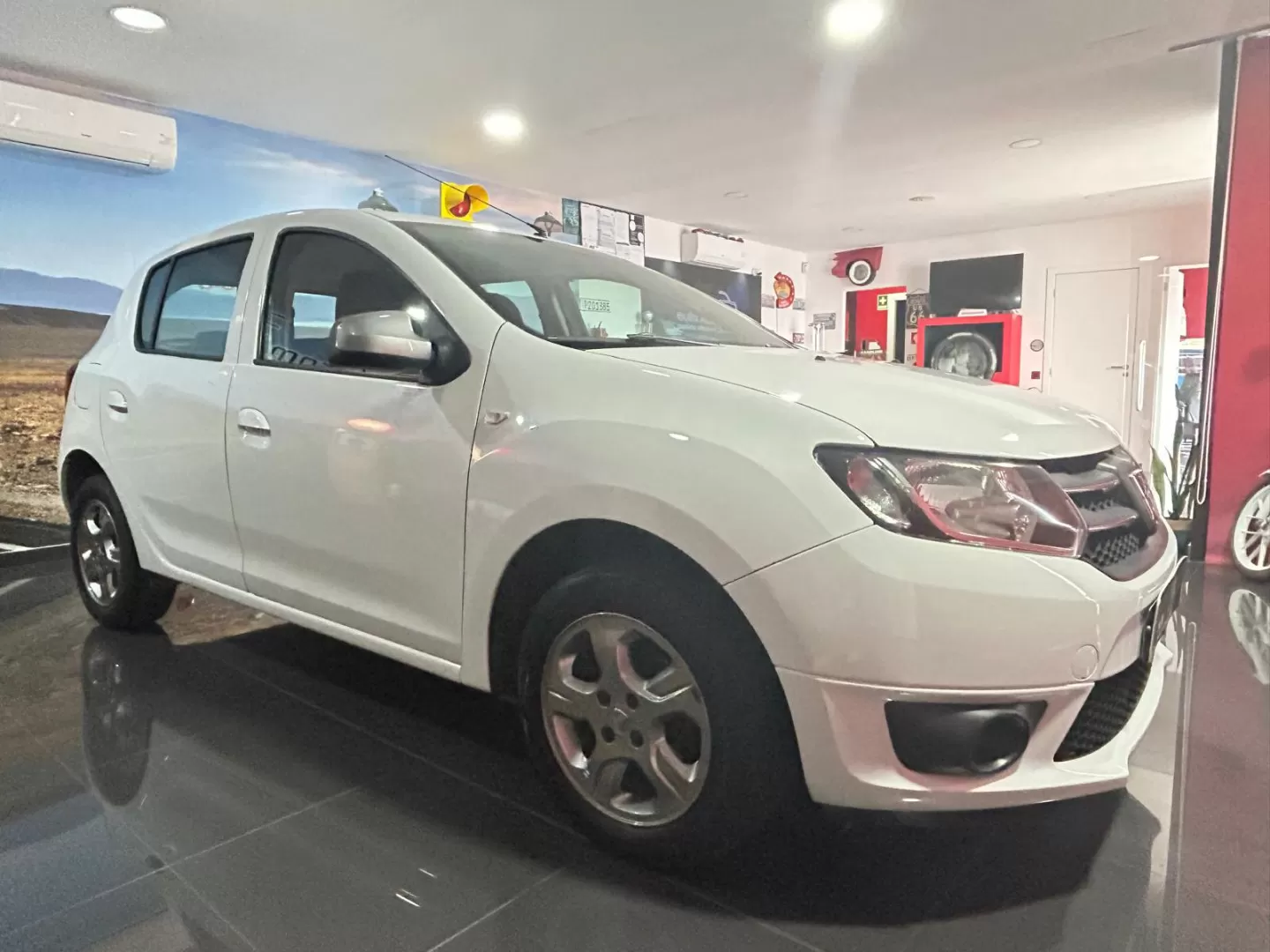 Dacia Sandero 0.9 TCe Confort - foto 8
