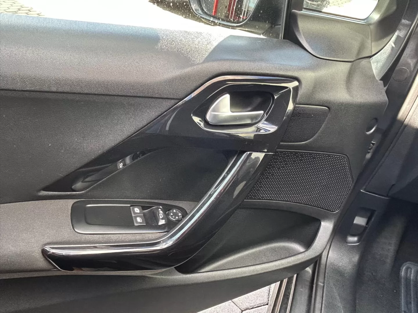 Peugeot 208 1.4 HDi Active - foto 8