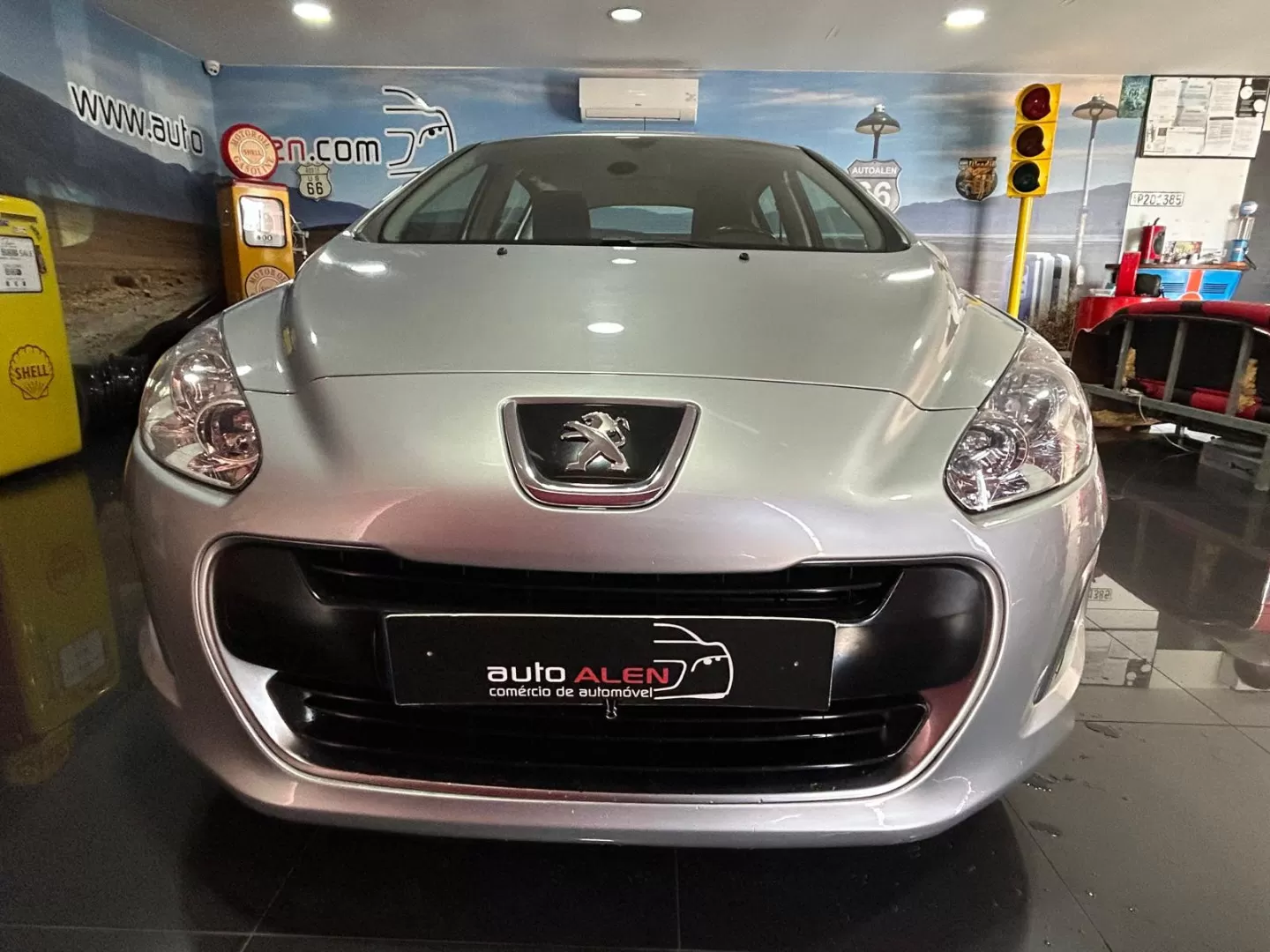 Peugeot 308 1.4 VTi Access - foto 2