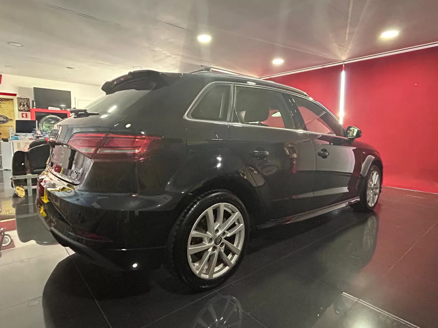 Audi A3 Sportback 1.6 TDI - foto 6