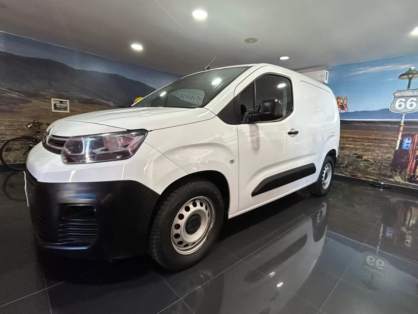 Citroën  BERLINGO 3 LUG - foto 3
