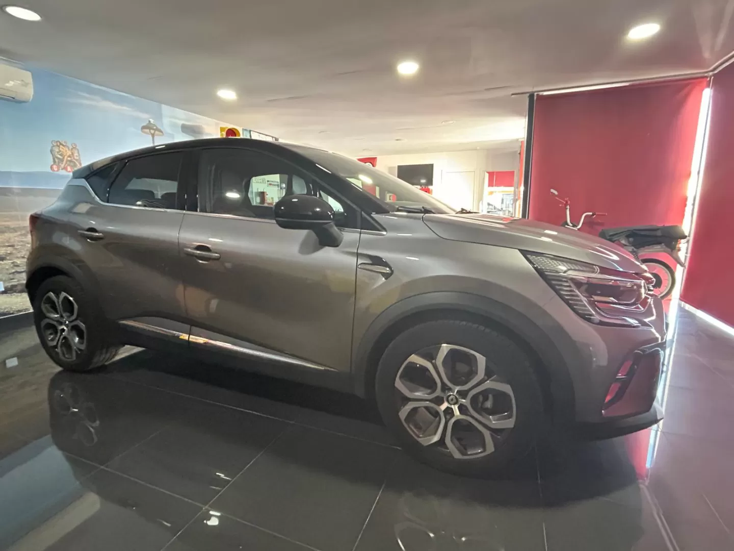 Renault Captur 1.6 E-Tech Full Hybrid Evolution - foto 6