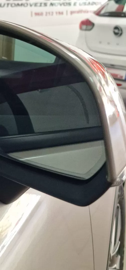 Volvo XC 40 1.5 T2 Automático - foto 8