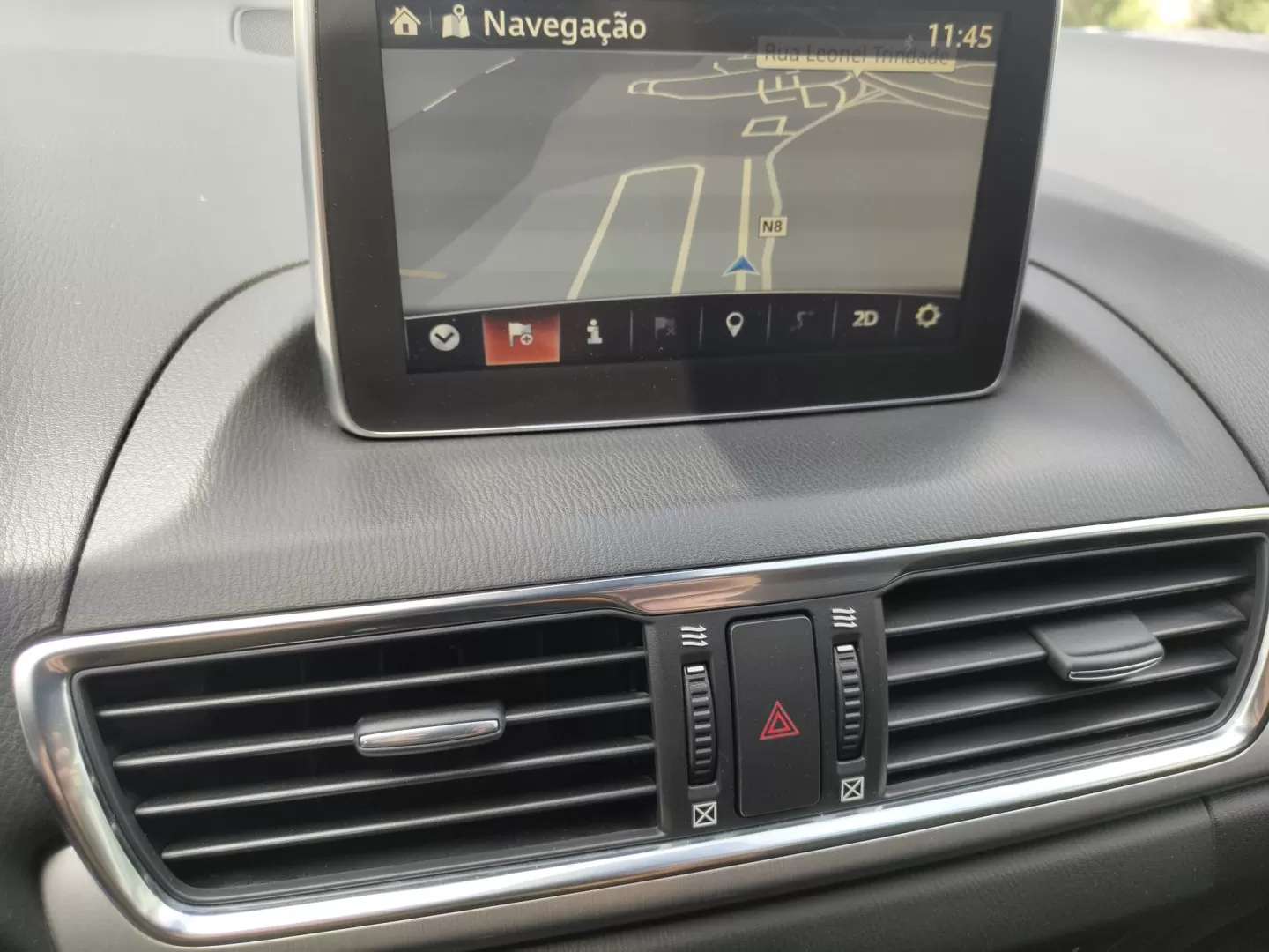 Mazda 3 1.5 Sky-D Excellence Pack HT Navi - foto 8
